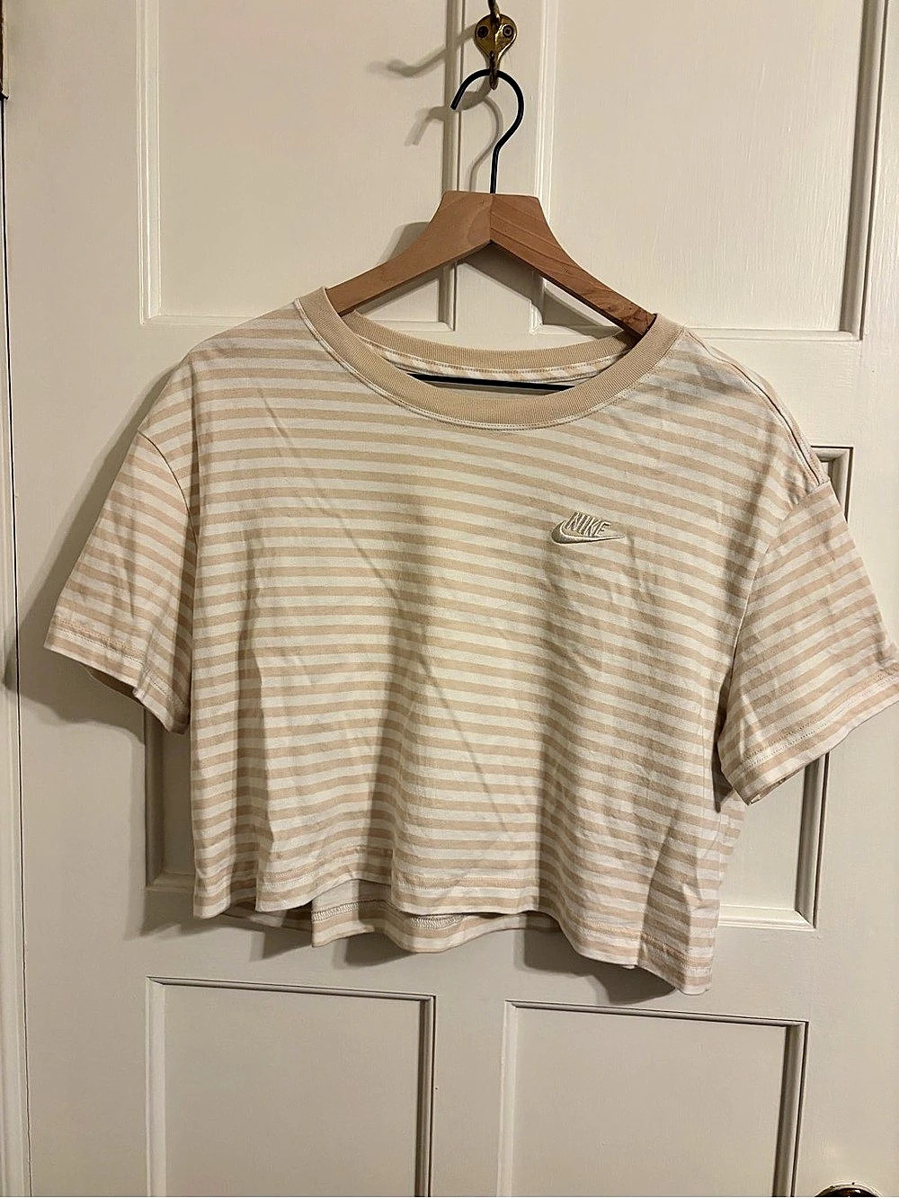 Nike Cropped Striped Tee